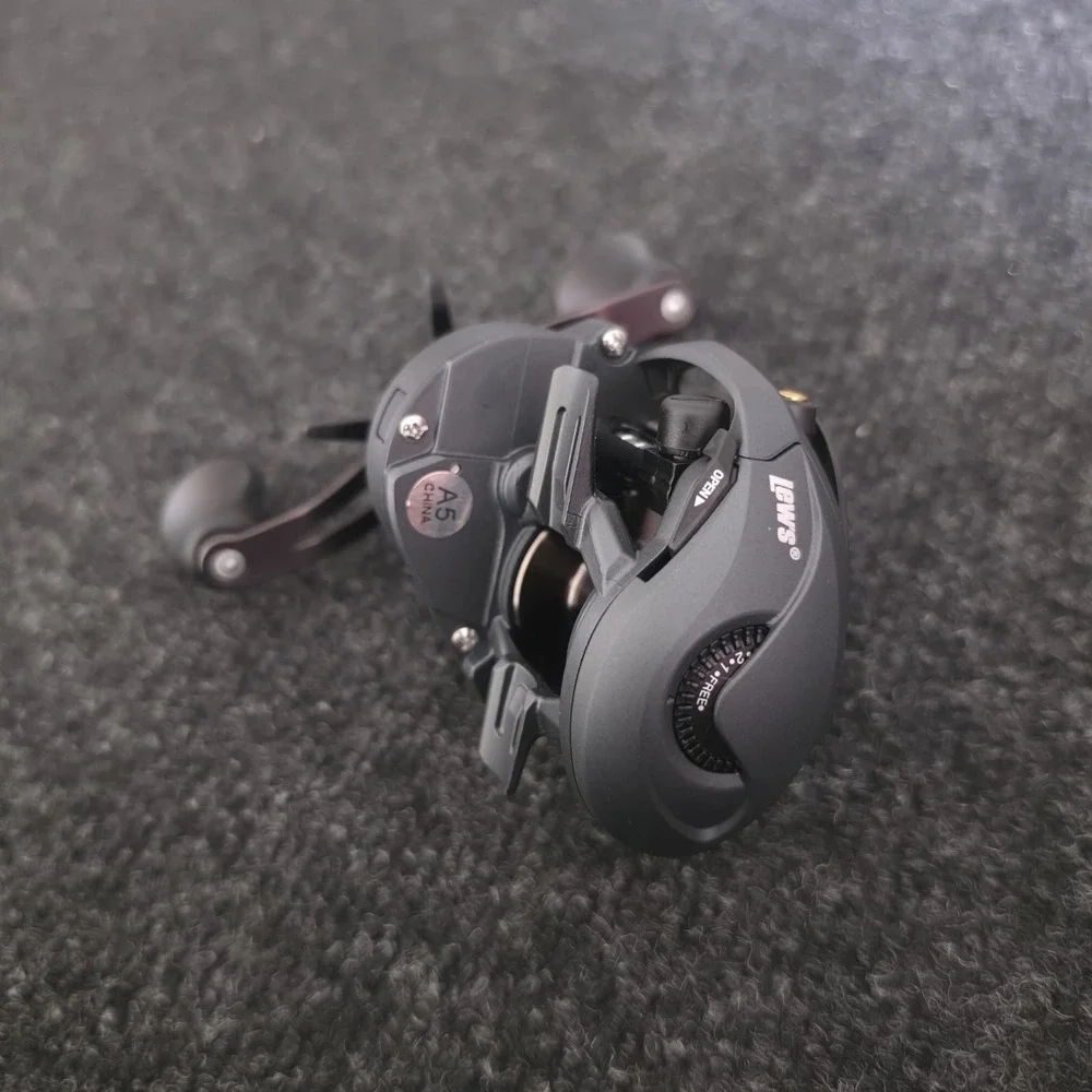 LEW'S SPEED SPOOL SS1SHG3 Baitcast fishing Reel-RH-NEW 7.5:1-10bb New No Box.